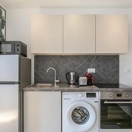 Mba - Diderot 3 - Splendide * Montreuil (Seine-Saint-Denis)